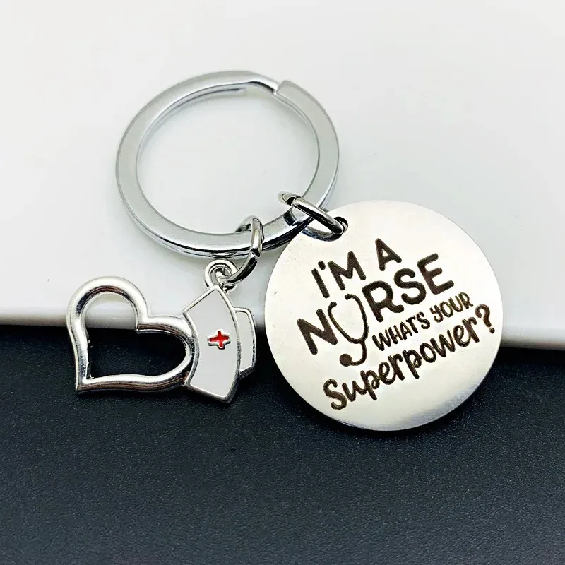Nurse Appreciation Keychain Pendant 'I Am a Nurse' Gift Keyrings for Birthday Graduation Christmas - Nurse-Themed Accessory