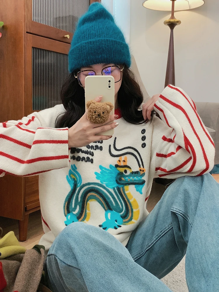 

Luy Dragon Year Thiened Full Woolen round Ne Sweater Handmade Embroidery Velvet Proc Commute Sle Winter Faion