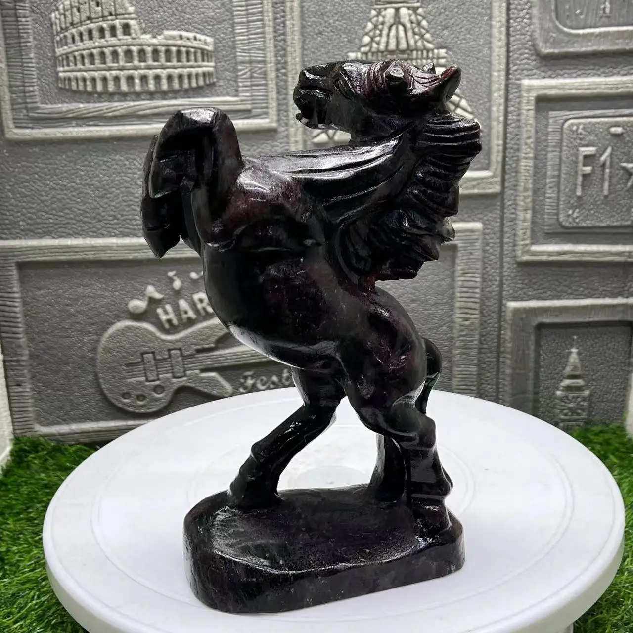 1PC  Statue Natural Stretching Stone Pegasus Carved Reiki Healing Stone Figurine Crafts Home Decoration Halloween Gift