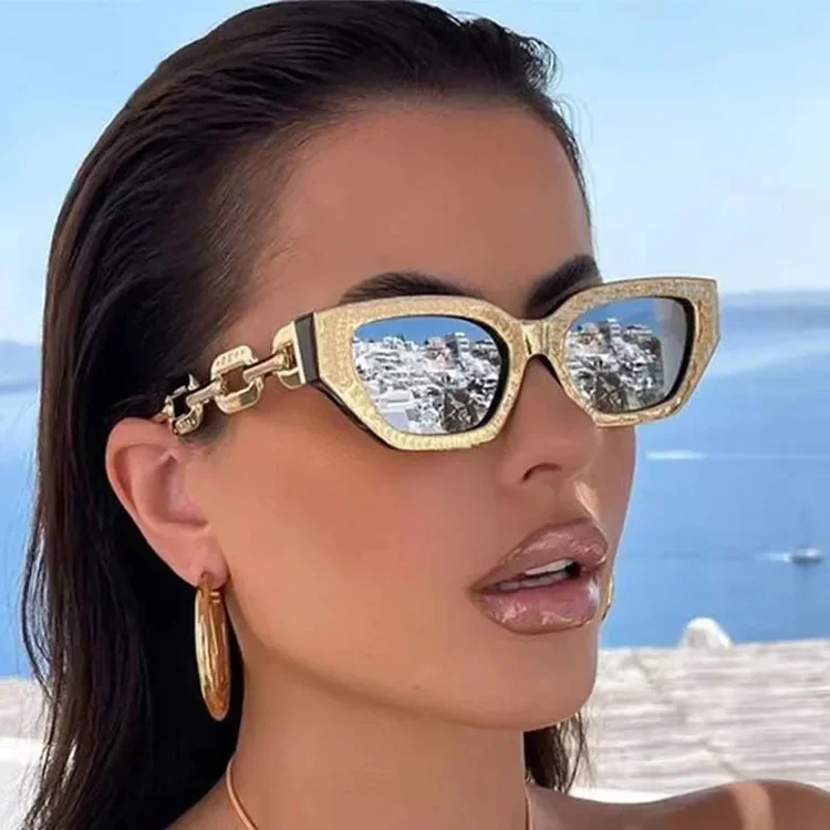 

2024 New Fashion Cat Eye Sunglasses Women Vintage Brand Designer Glasses Black Sun Glasses Female UV400 Golden Eyewear