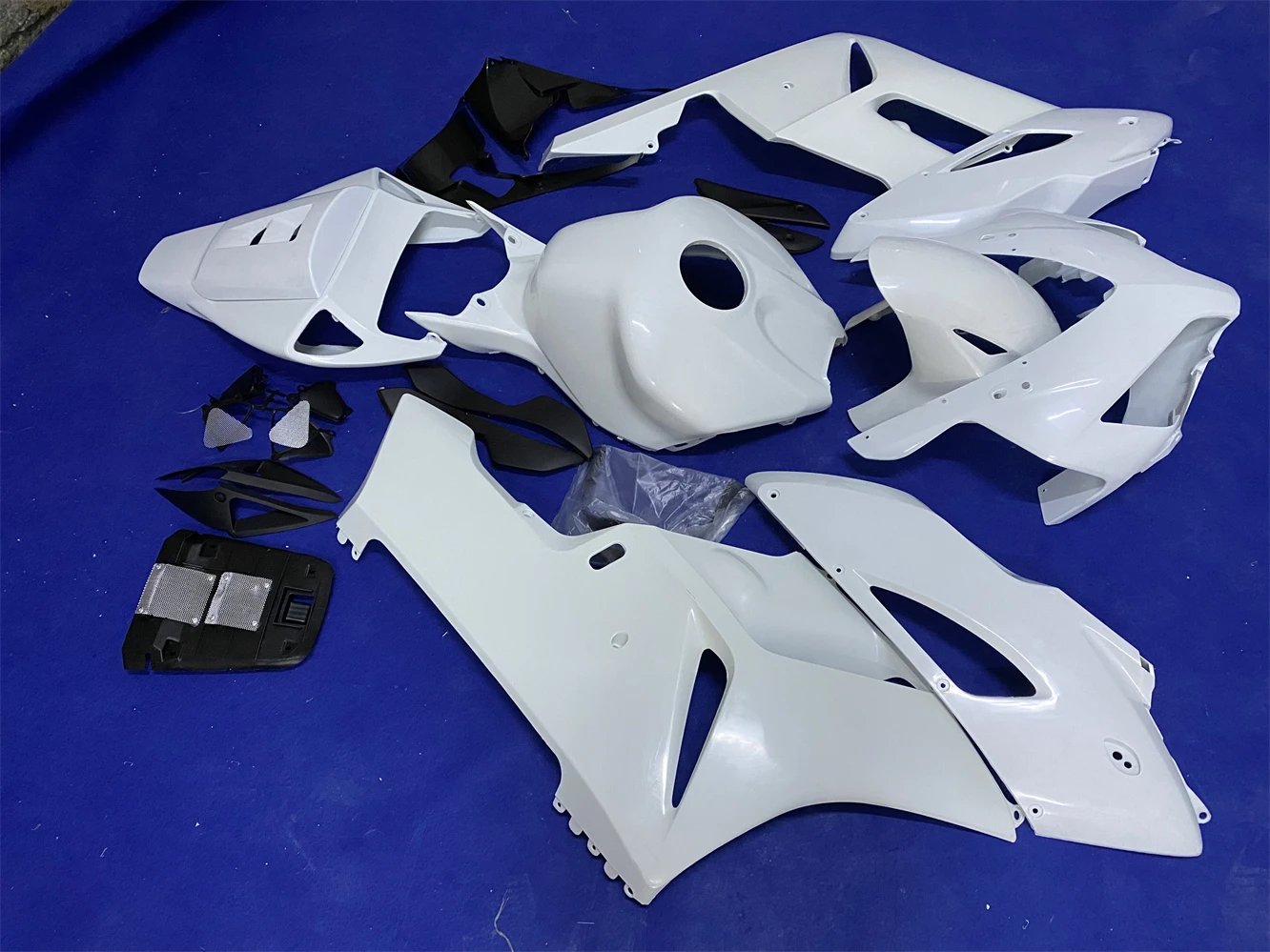 CBR1000RR 2004 2005 Motorcycle ABS Injection Fairing Kit, CBR1000 CBR 1000 RR 04 05 REPSOL Body Protection Fairings achromatic