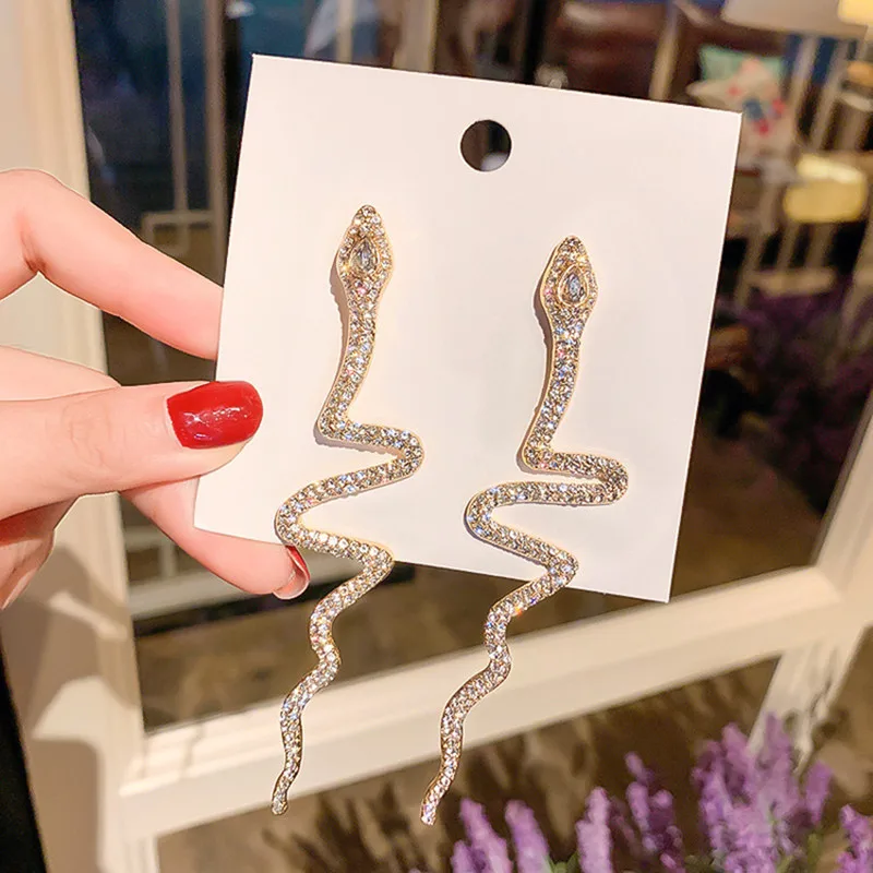 Orecchini pendenti in cristallo con nappe lunghe per le donne orecchini pendenti con strass a forma di serpente lucido matrimoni regali di gioielli