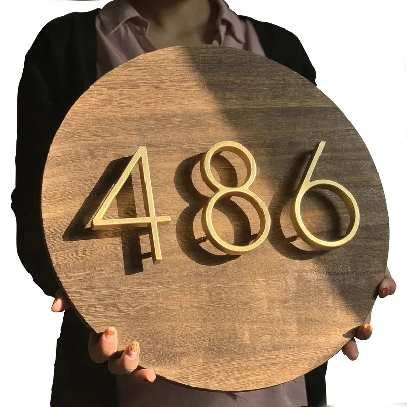 5-calowe nowoczesne numery domów, metalowe numery do domu na zewnątrz, DIY pływające numery adresowe ze śrubami, nierdzewne (złote) — zdjęcie 3