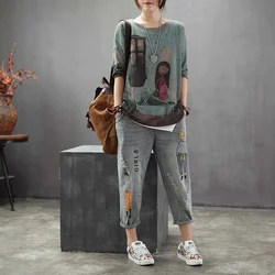 High Quality Women M-4XL Retro Patch Embroidered Printed Jeans Women Light Blue Washed Loose Ripped Jeans Cropped Pants