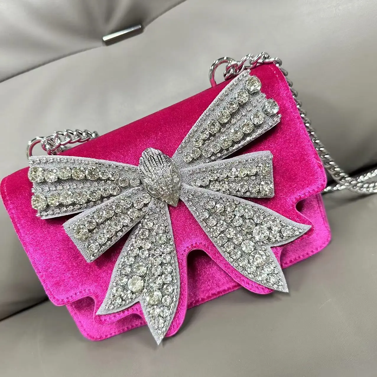 

Faionable Diamond Embedded Knot Small Square Bag Bla Evening Par Glowing Crossbody Chain Single oulder Wome...