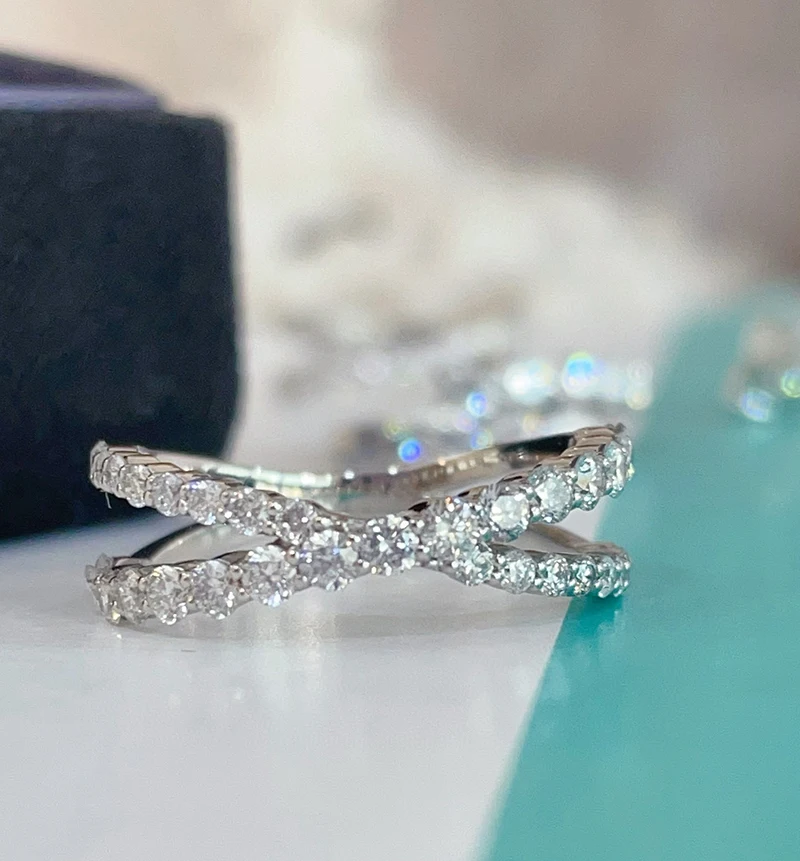 LUOWEND-Anillo de platino 900 con forma de cruz de lujo, anillo de compromiso de diamante Natural Real de 1,0 quilates para mujer, joyería de boda alta