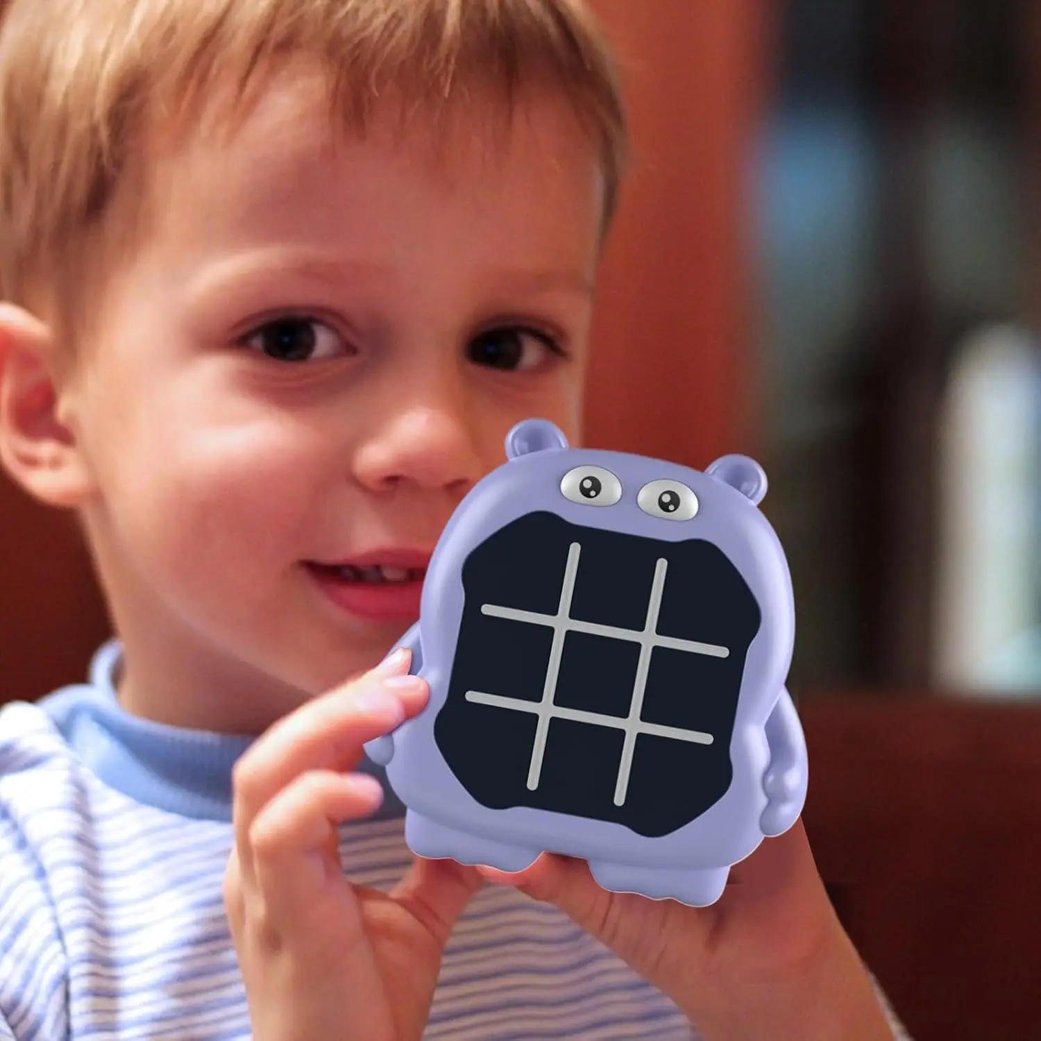 電子チェスゲーム – 子供向け携帯チェス盤、家族で楽しめるゲームナイトのおもちゃ、ロードトリップや駅に最適、アイデア