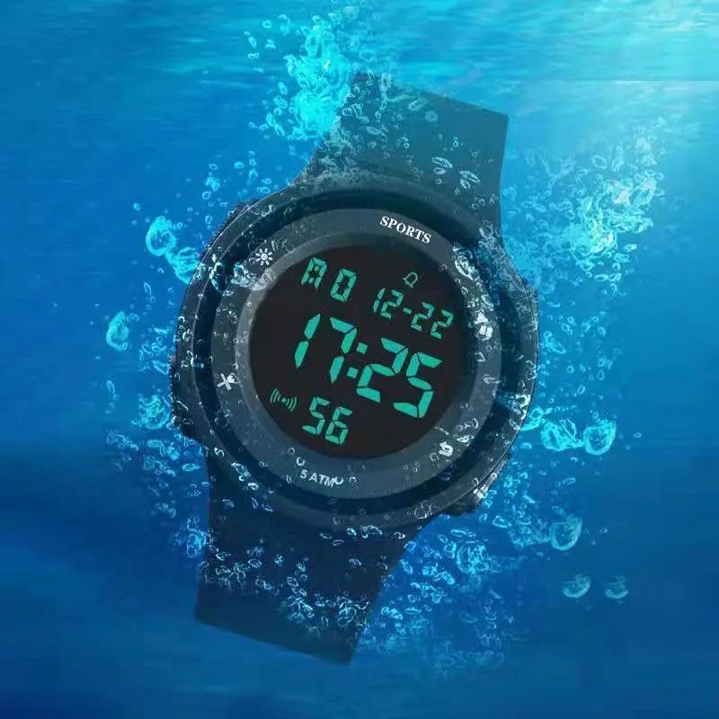 

Outdoor Sports Watch Boys Girls Alarm Clock Chronograph Waterproof Military Watch LED Display Impact Digital Watch Slim design