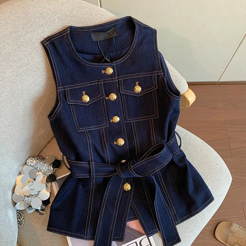 Retro Embroidered Gold Buckle Waist Belt Denim Vest Women's Summer Elegant High-End Simple Sleeveless Top Straight Cut Commut...