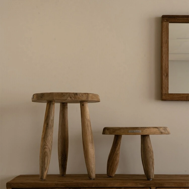 

Retro style teak solid wood low stool, household small bench, wabi sandy wind small round stool edge few