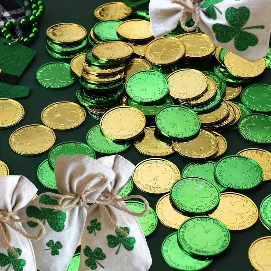 1/5/10/20/50/100pcs A Set of 50 Plastic Shamrock Coins, Green And Golden Lucky Clover Good Luck Coins for St. Patrick'S Day Part