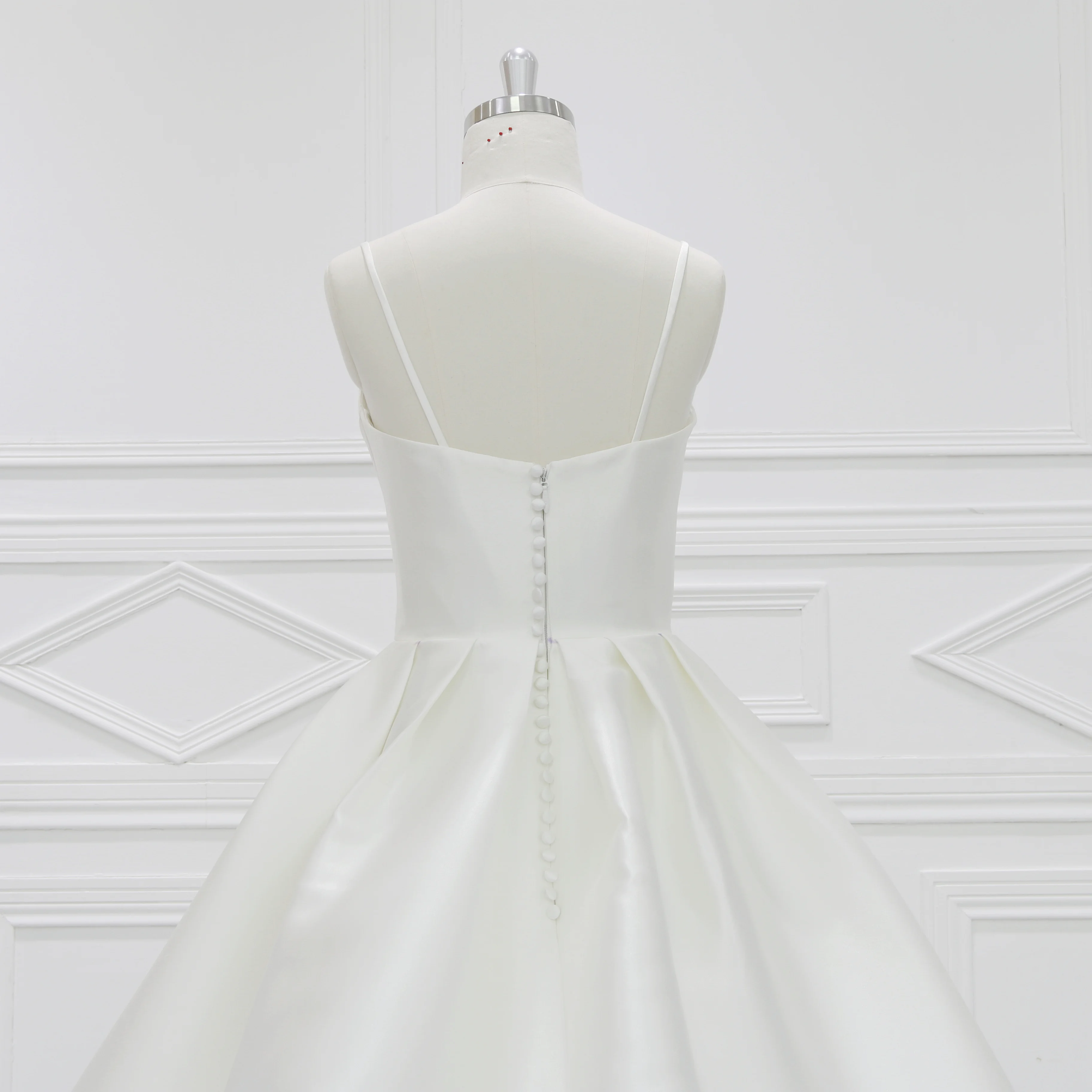 Precioso vestido de novia Vintage de Dubái, con apliques de encaje personalizados, XF16111, cola real