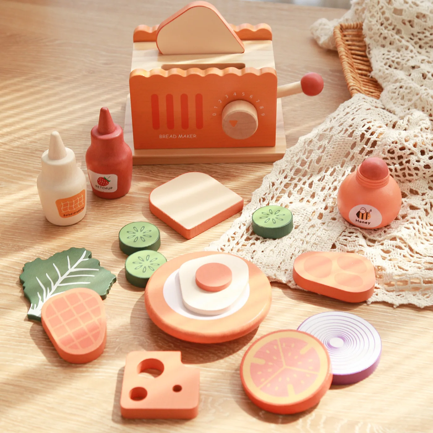 

Wooden Pretend Play Bread Maker Toy, Kids Kitchen Food Set with Slicing Vegetables, Educational Role-Playing Game for Boys&Girls