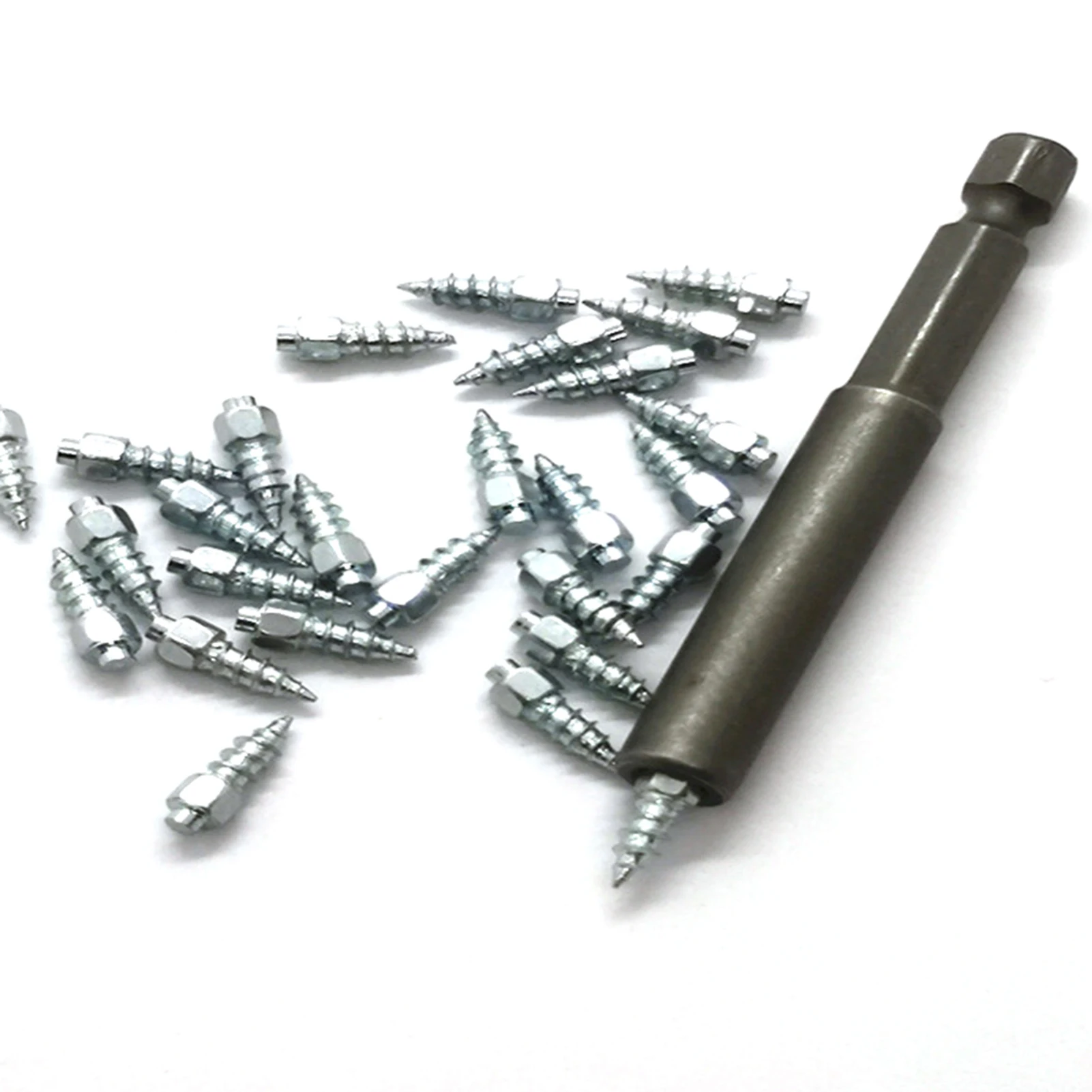 520Pcs Car Tires Studs Screw Snow Tire Studs Spikes Wheel Tyres Snow Chains Studs for Car Motorcycle Tires Winter