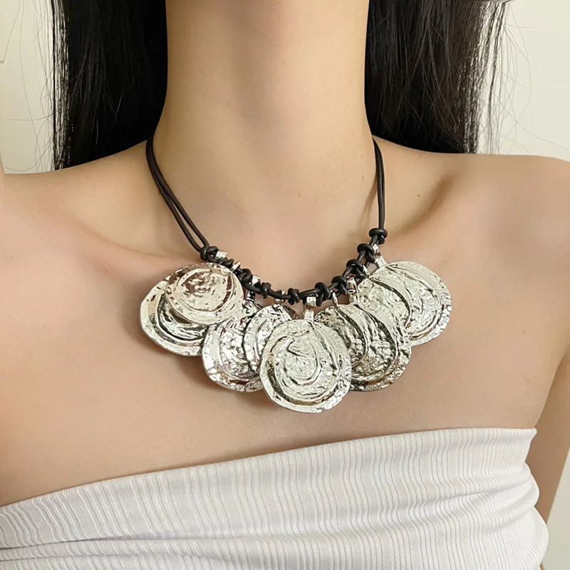 

Bobokiki Jewelry European and American Fashion New Exaggerated Round Titanium Luxury Palace Retro Necklace.