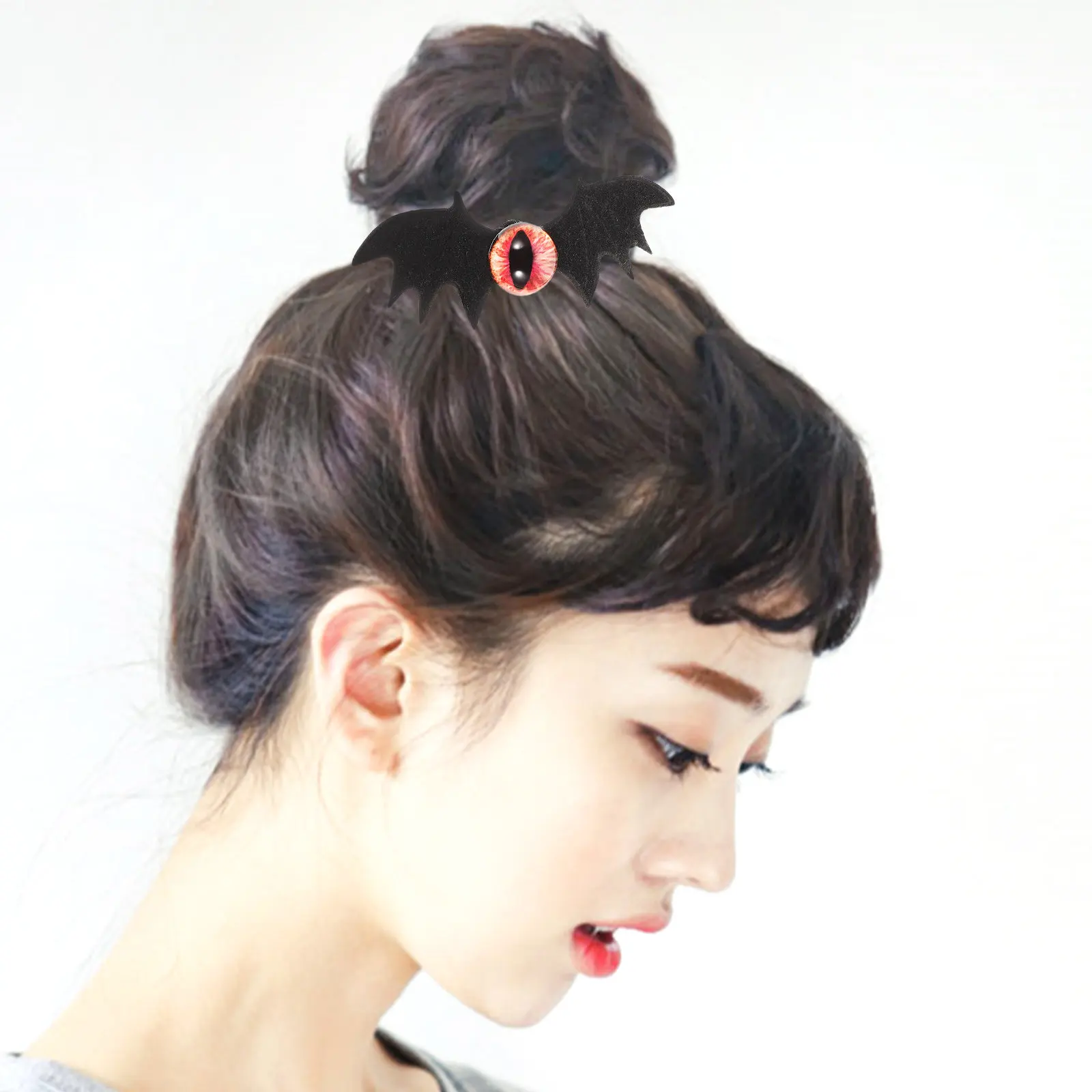

4Pcs Skull Hair Clip Evil Eye Gothic Style Bat Wings Hair Tie Party Festival Accessory for Girls Women Punk Cosplay Hairband