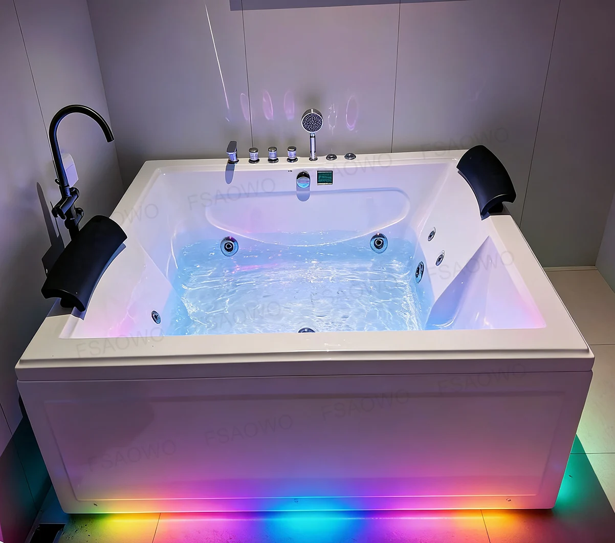 1.8*1.5m Large 2 Person Spa whirlpool Soaking Jakuzi Spa Massagebadewanne Mit Therapeutischen Acrylic Spa Outdoor  Hydromassage