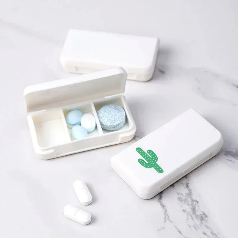 1/2/3/4pcs Mini Organizer Case 3 Grids Pill Box Tablet Pill Case Dispenser Medicine Boxes Dispensing Medical Kit Cute Pattern