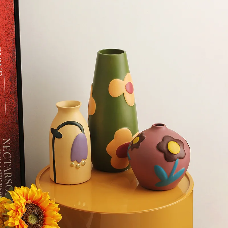 Retro Painted Ceramic Vase, Flower Arrangement Ornament, Decor for Living Room Porch TV Cabinet for Home Tabletop Decor