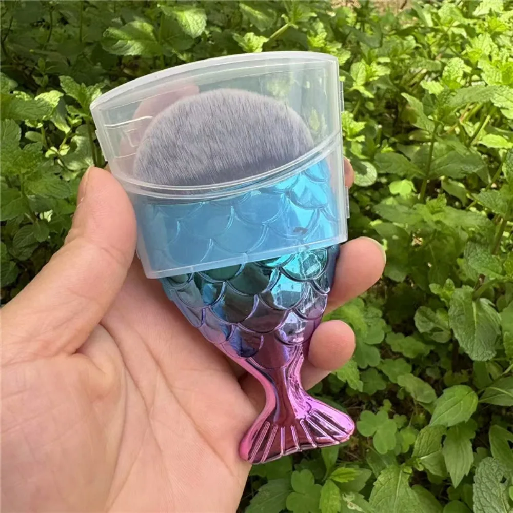 Fish Tail Shaped Nail Brush Cosmetic Brushes Soft Cleaning Dust Powder for Nails Care Manicure Tool Nail Brushes Fishtail Bottom