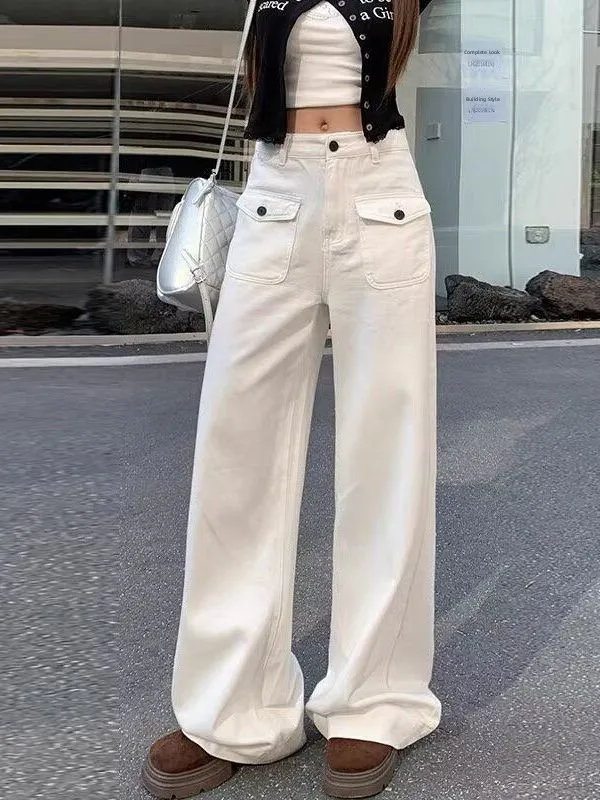 

Широкие джинсы с высокой талией. Женская свободная повседневная рабочая одежда. Брюки прямого кроя с откидной крышкой белого цвета.