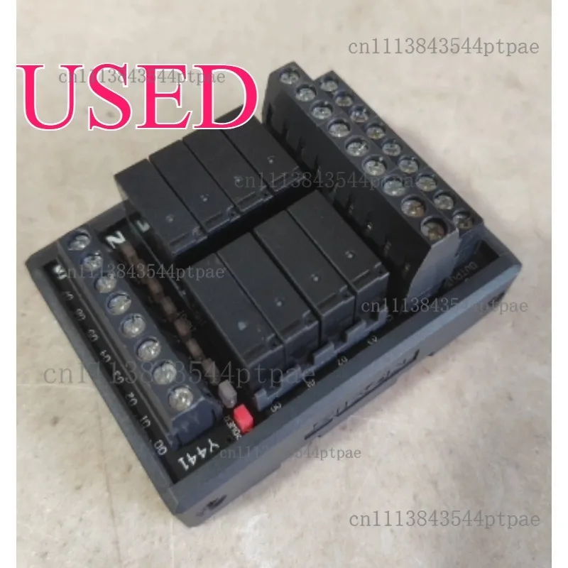 An 8-slot signal relay module: y441, input dc24v. (real picture taken)