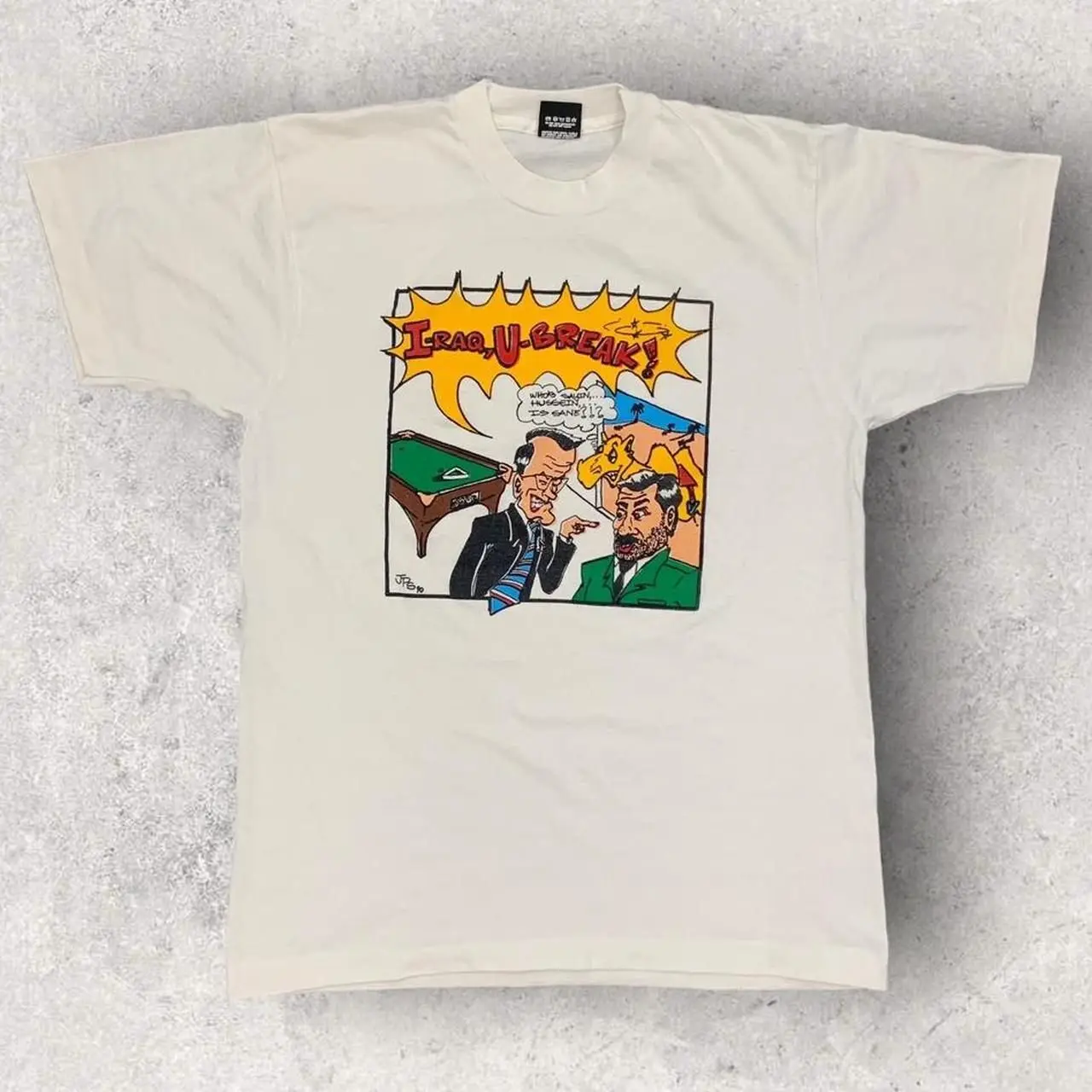 Vintage 90s USA Saddam Hussein Iraq desert shield novelty graphic t-shirt