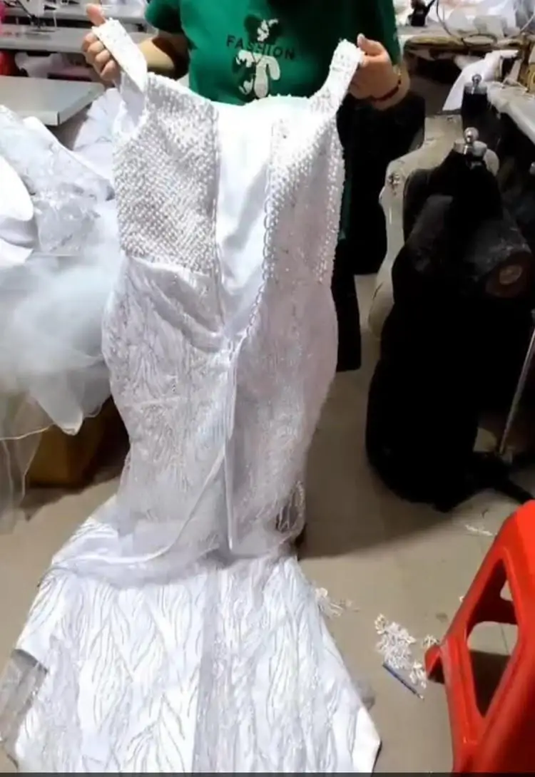 Maßgeschneiderte Schatz Shinny Perlen Perlen Meerjungfrau Hochzeitskleid für Braut Mariage Afrika Brautkleider abnehmbarer Rock