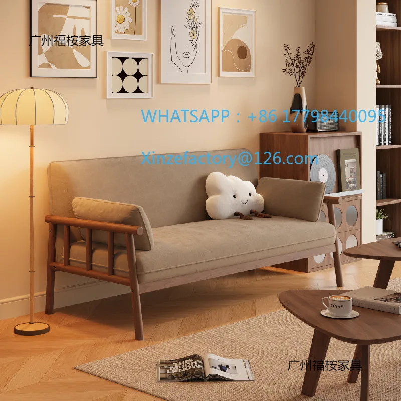 Anpassbarer Doppelzweck-Sofatisch und Stühle aus Vollmassivholz für kleine Wohnungen im japanischen Stil für drei Personen