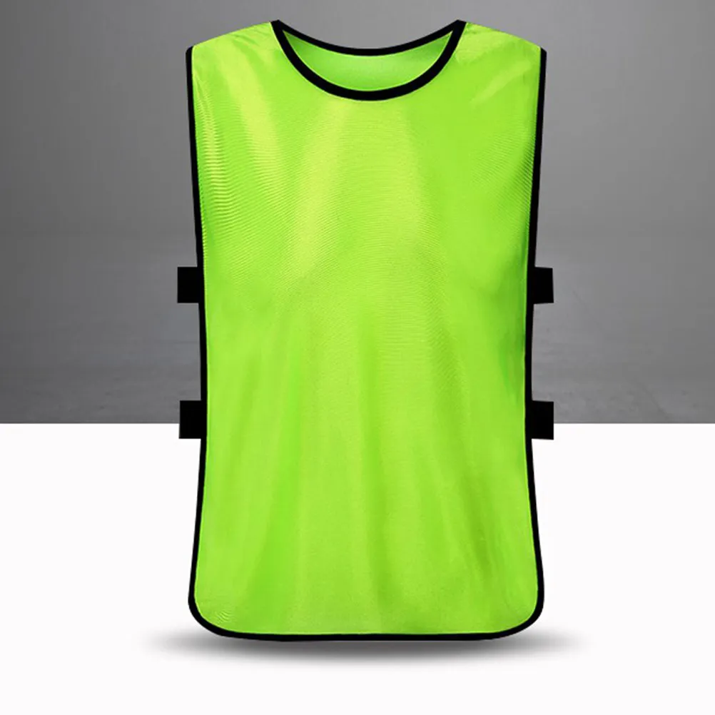 

2Pcs Football Training Vest Breathable Fast Dry Loose Fit Jerseys for Soccer Basketball Volleyball Team Sports Fluorescent Green