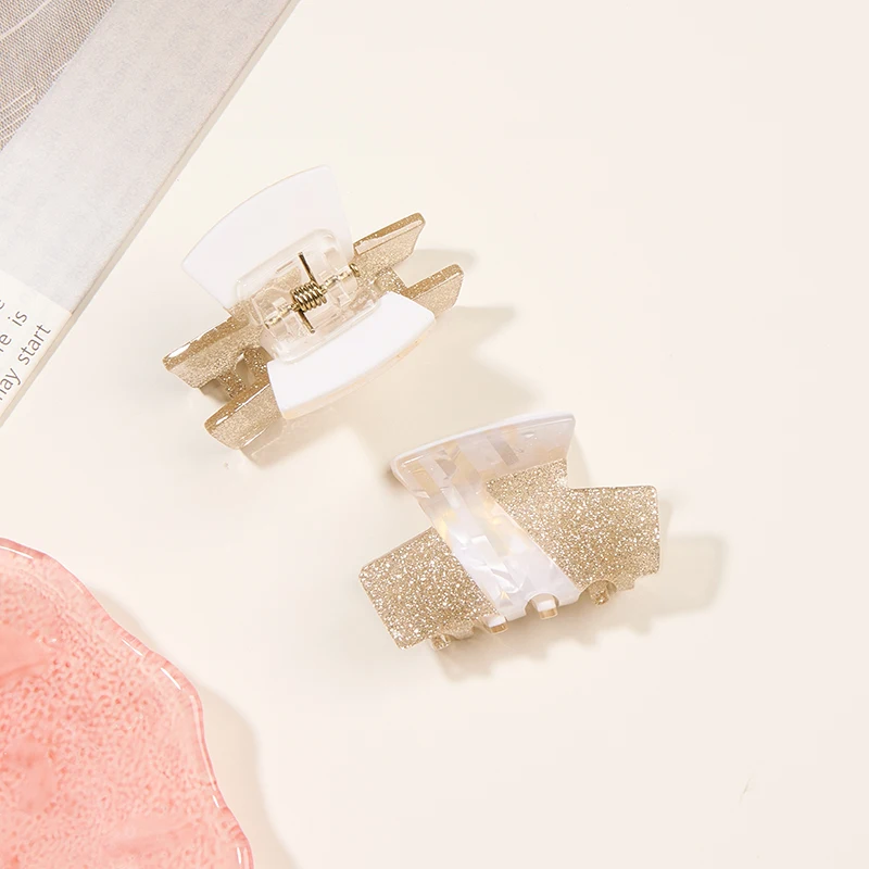 กิ๊บหนีบผมเพชรเล็กหรูหราสำหรับผู้หญิง กิ๊บหนีบผมคริสตัลระยิบระยับขนาดเล็กสำหรับผมบาง เหมาะสำหรับงานปาร์ตี้หรืองานแต่งงาน