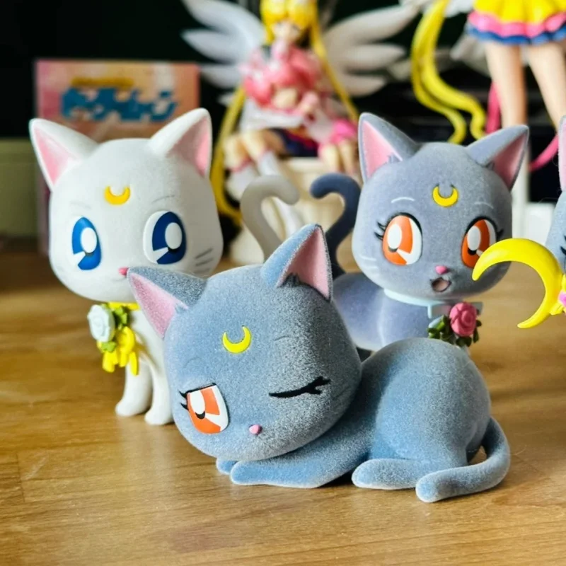 

Bandai Sailor Moon Anime Figure Luna Artemis Cat Model Statue Kawaii Cute Collection Desktop Decoration Doll Toy Birthday Gift