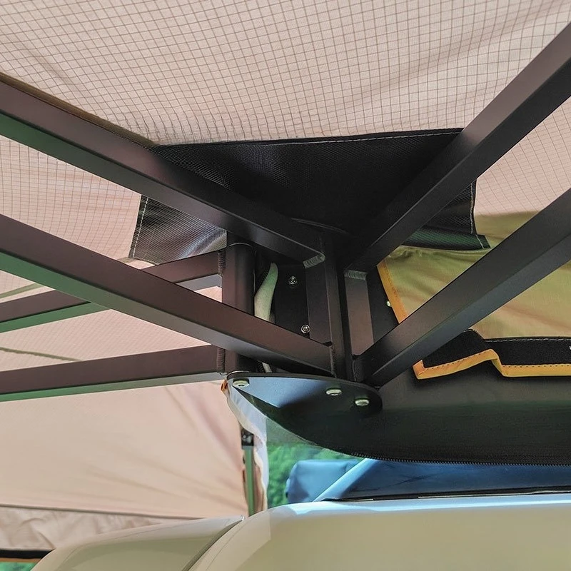 خيمة جانبية من الفينيل بمروحة خفيفة 270 °   مظلة سيارة سريعة الفتح للحماية من أشعة الشمس السوداء والمطر