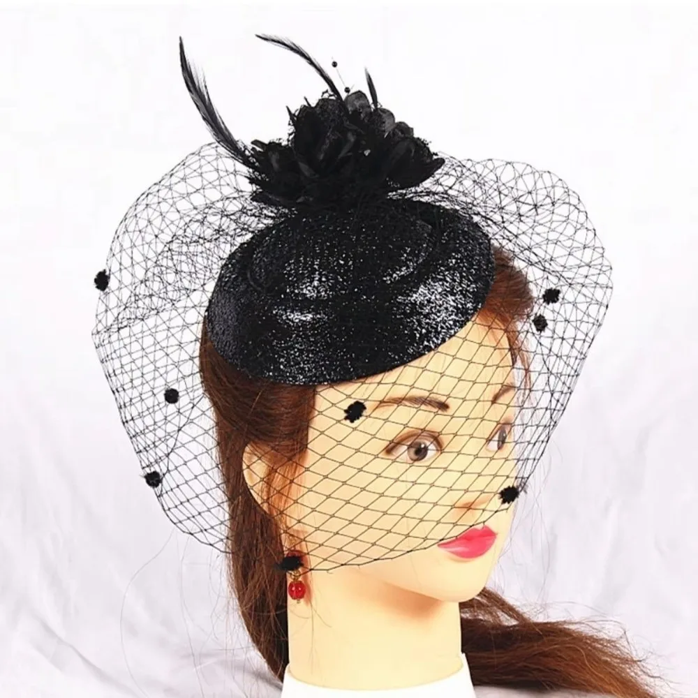 Exquisite Solid Color Felt Fascinator Hat Mesh French Style Hair Clip Hat Luxury Wave Point Wedding Veil Hat Tiaras
