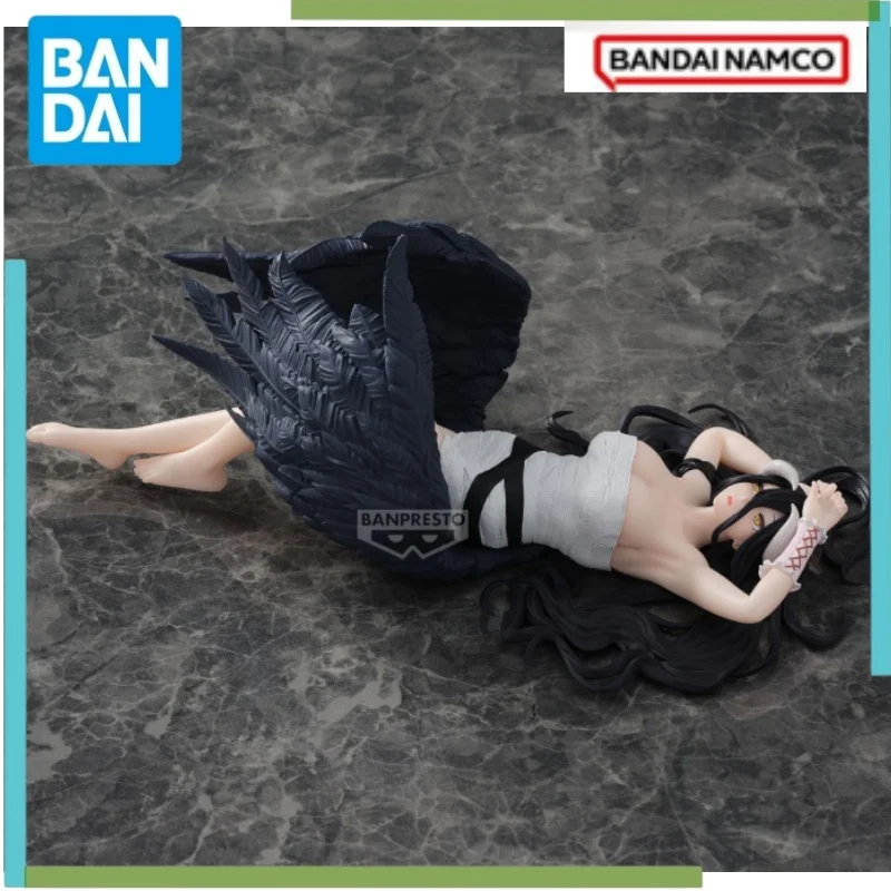 Bandai original anime modelo figura de ação overlord puro branco diabo albedo relaxar tempo presente natal modelo colecionável