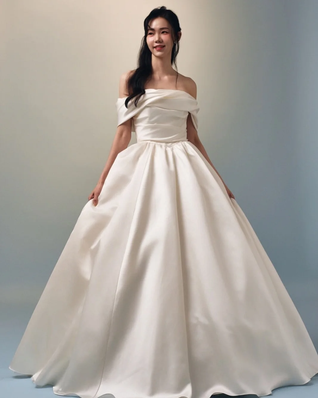 

FANAN Корейские свадебные платья на шнуровке с открытыми плечами 웨딩드레스 Атласные платья цвета слоновой кости с короткими рукавами по индивидуальному заказу Красивые платья невесты размера плюс