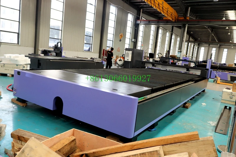 

1530 2030 2060 2560 Сверхмощный 4000 Вт 6000 Вт 12000 Вт Автоматический станок для лазерной резки волокна Цена на нержавеющую сталь