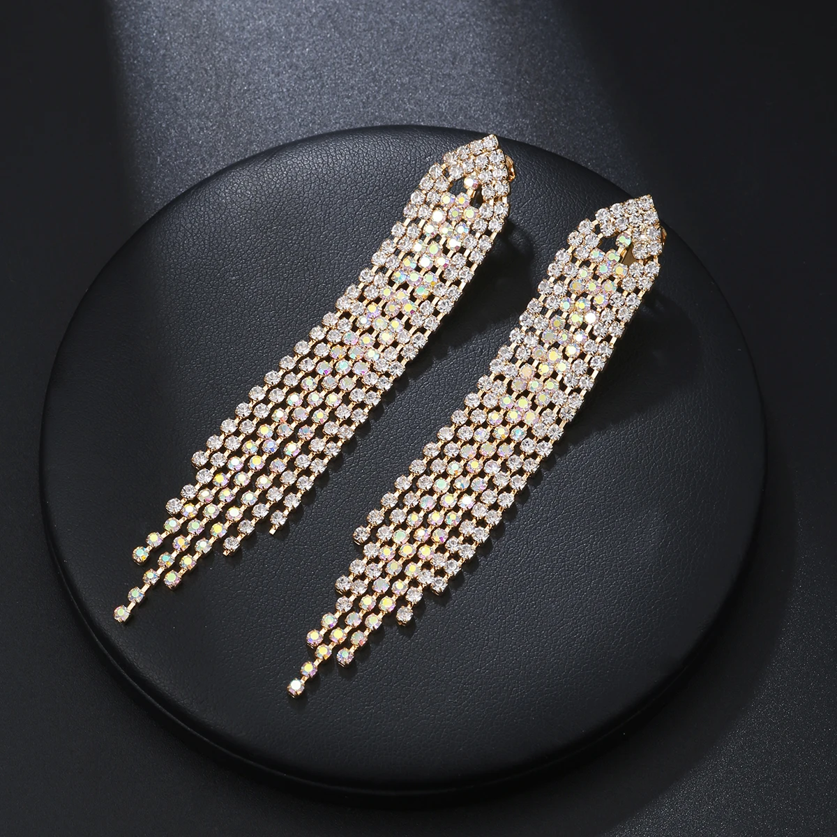 New Classic Shiny Crystal clip on Earrings Long Earrings Tassels Rhinestone Earrings Fashion Korean ear clips Jewelry