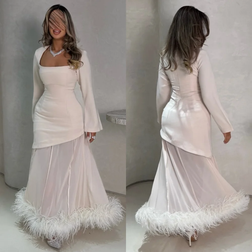 

Индивидуальные длинные платья высокого качества из джерси со складками и перьями с квадратным вырезом, изысканные вечерние платья на заказ