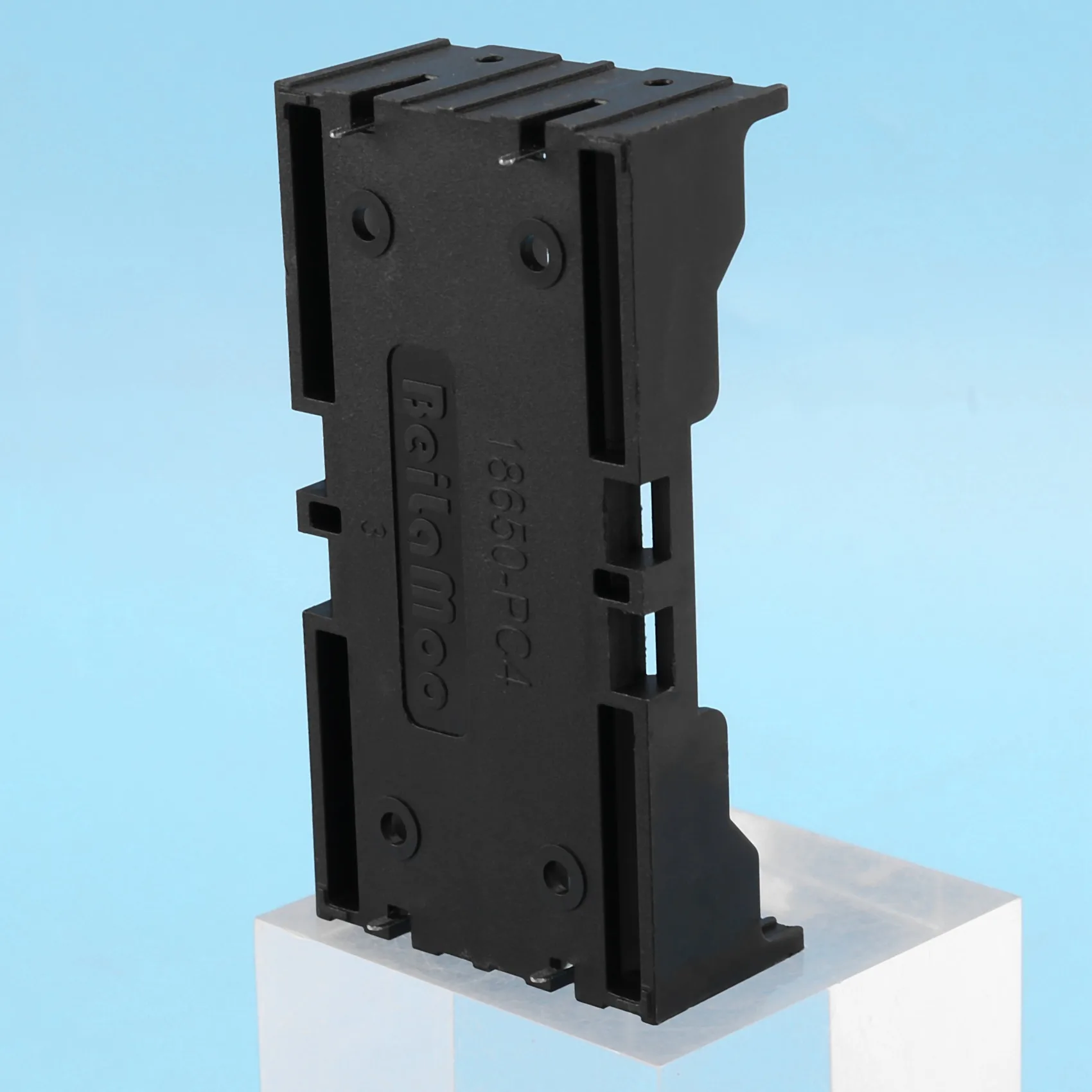 HHTL 5 قطع من البلاستيك الأسود 2 × 3.7 فولت 18650 بطاريات 4 دبوس حامل البطارية