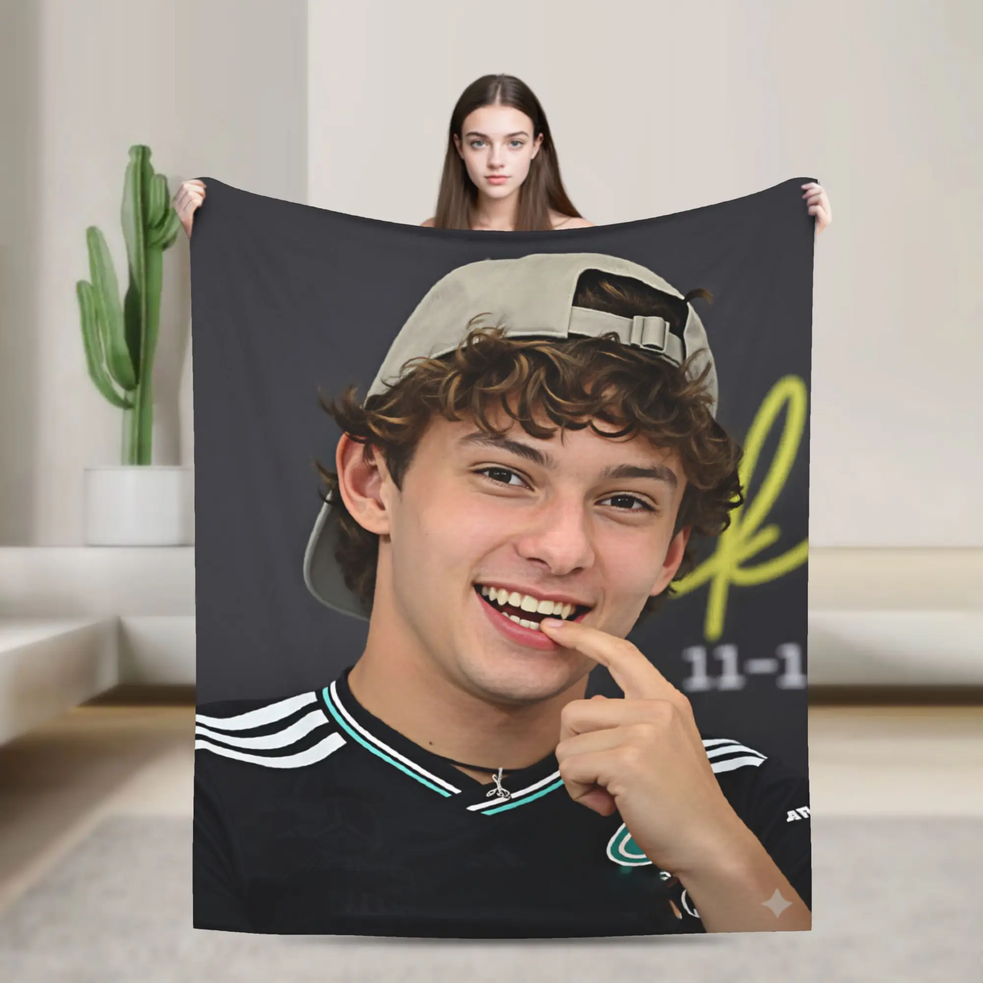 Kimi Antonelli Racing 12   Warm Blankets  Camping Plush Throw Blanket Fluffy Bedroom Flannel Bedspread Sofa Bed Cover