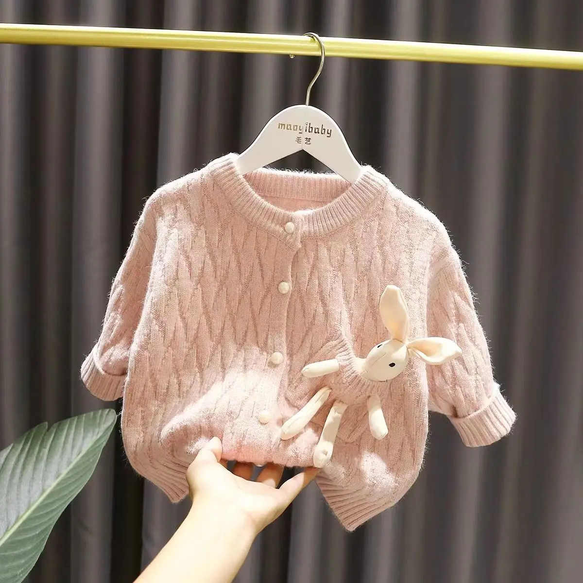 Kids Girls Sweater Girls Baby Super Cute 3D Pocket Rabbit Girls Baby Spring Clothing New Texture Knitted Cardigan Coat