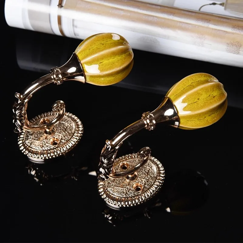 

1 pair of European alloy ceramic curtain wall hooks, wall hooks, binding straps, hooks, rope hooks, curtain hooks