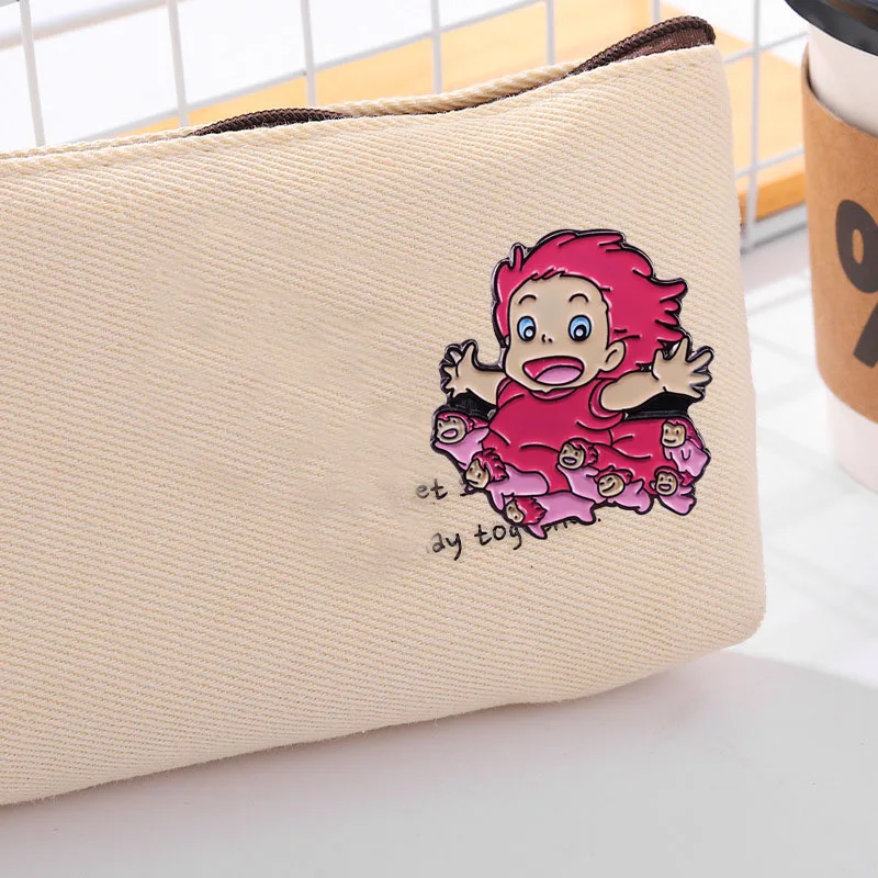 شارة شخصية كرتونية أنيمي، ملابس حقيبة ظهر لطيفة على شكل دبوس سمكة، ملابس مجوهرات عصرية، هدية للأصدقاء