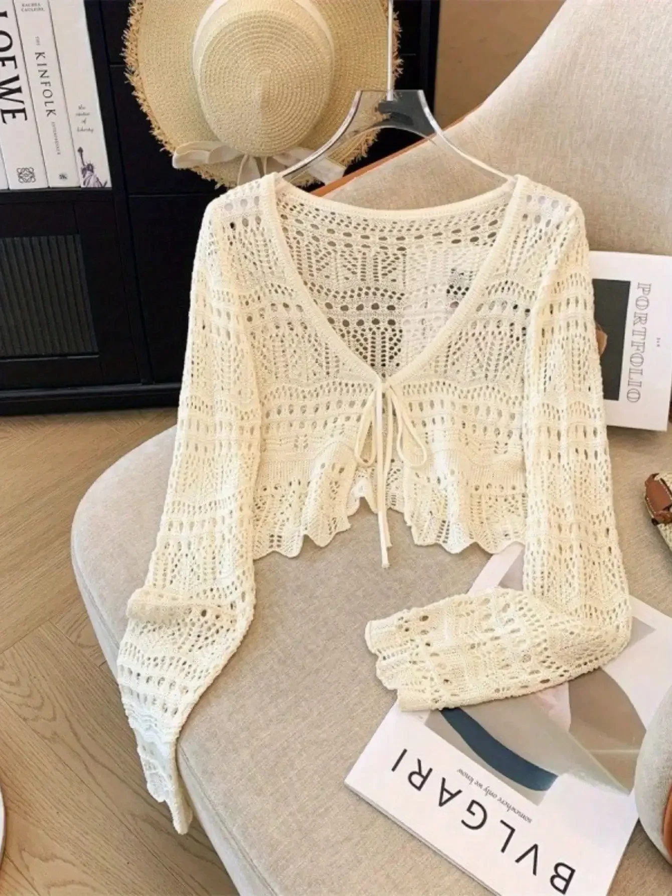 

2026 2026 New Sweet Style Sunscreen Cardigan, Hollow Crochet V-Neck With Ties, Short Long-Sleeve Top