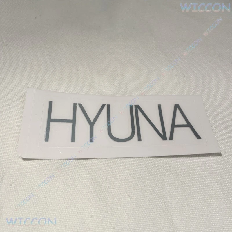 [YiNuo Store]Hyuna Cosplay Wig Long Hair Anime Alien Stage Hyuna Performance Prop Microphone Hyuna Sticker Women Halloween Cos A