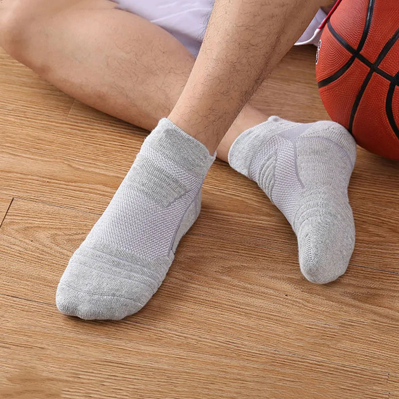 Men\'s sports socks cotton plus-size socks Outdoor towel socks Euro size socks thickened fall and winter basketball socks