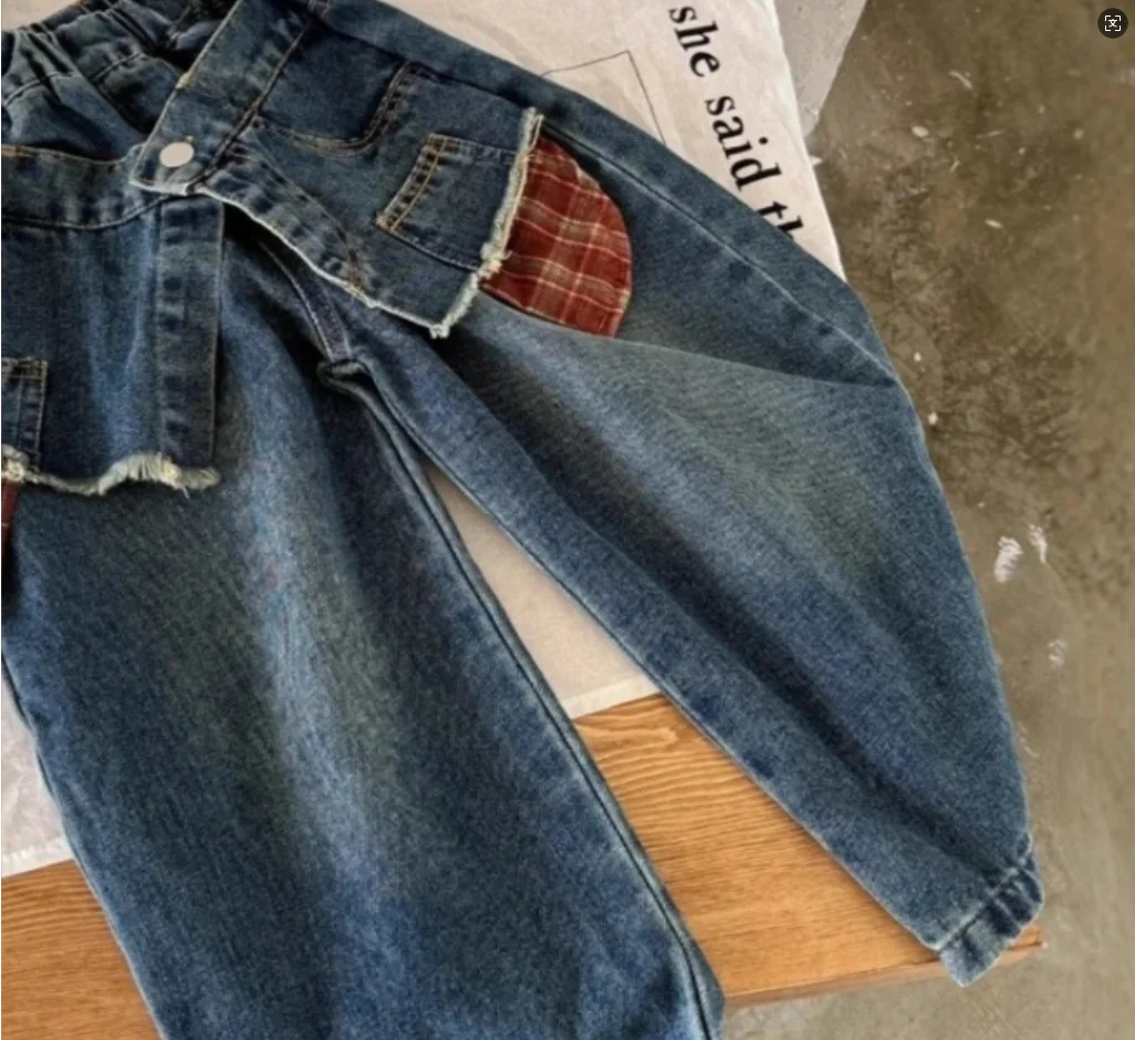 

Брюки 2023, осенне-зимняя новая детская одежда, корейский стиль, джинсы для маленьких девочек, повседневные джинсы с дизайном