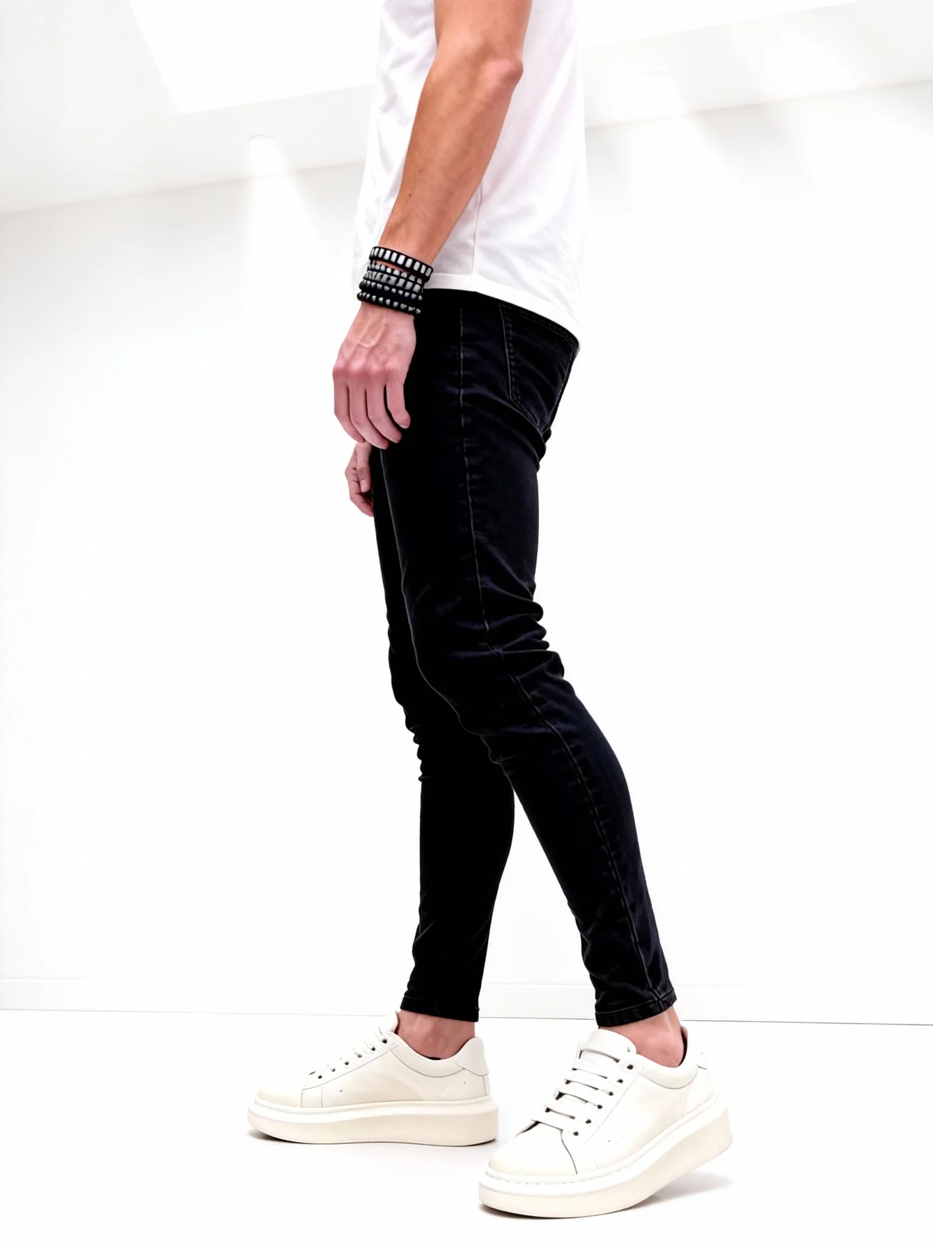 Men's High Stretch Wrinkle-Resistant Stylish Slim Fit Skinny Jeans