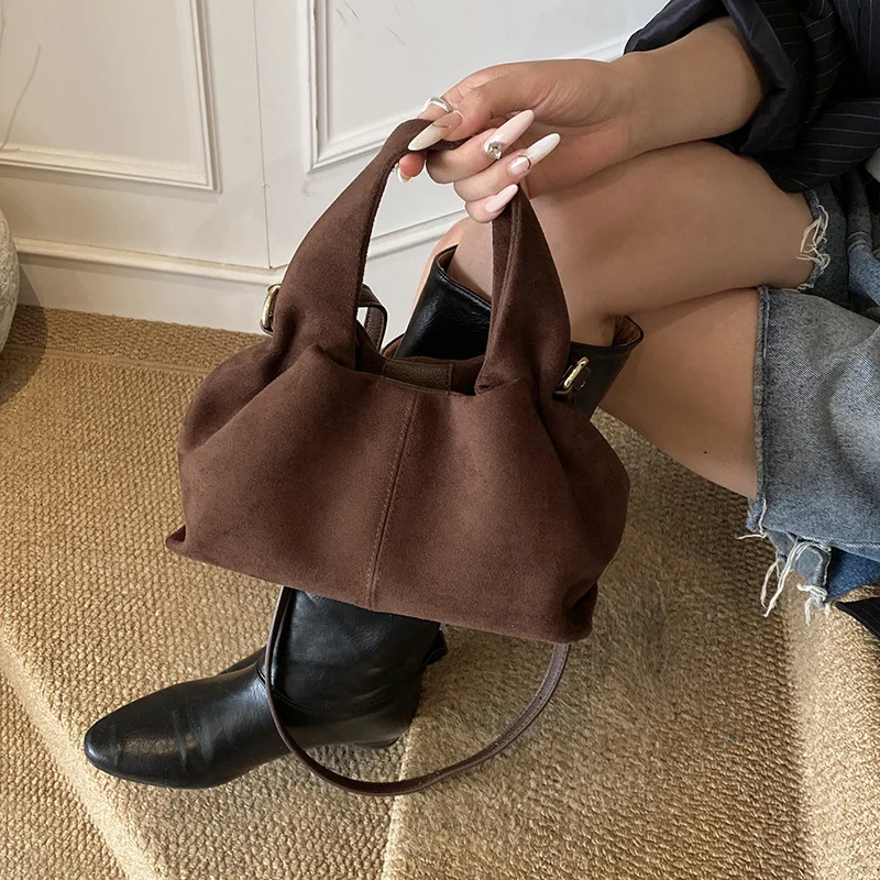 French Cloud Dumpling Bags Frosted Bun Ladies' New Fashion Handbag Lunch Box Bag Retro Magnetic Clasp Shoulder Crossbody Bags